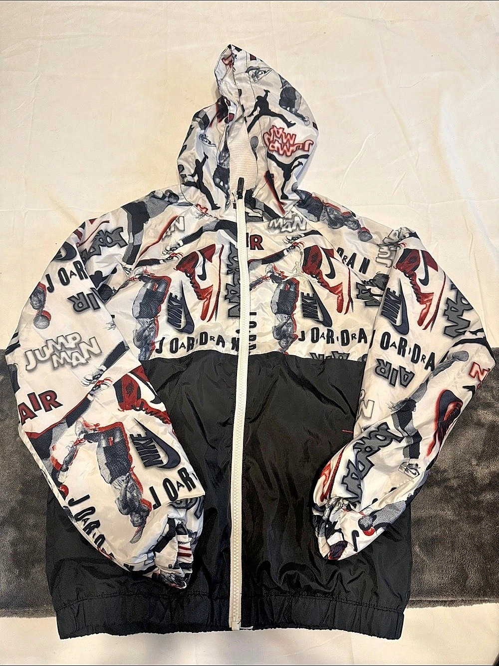 Jordan Jumpman Classics Jacket Graphic Hooded Windbreaker